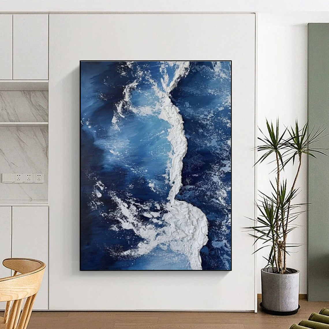 Textured Blue and White Ocean Abstract Painting for Coastal - Themed Cafes HENG335
