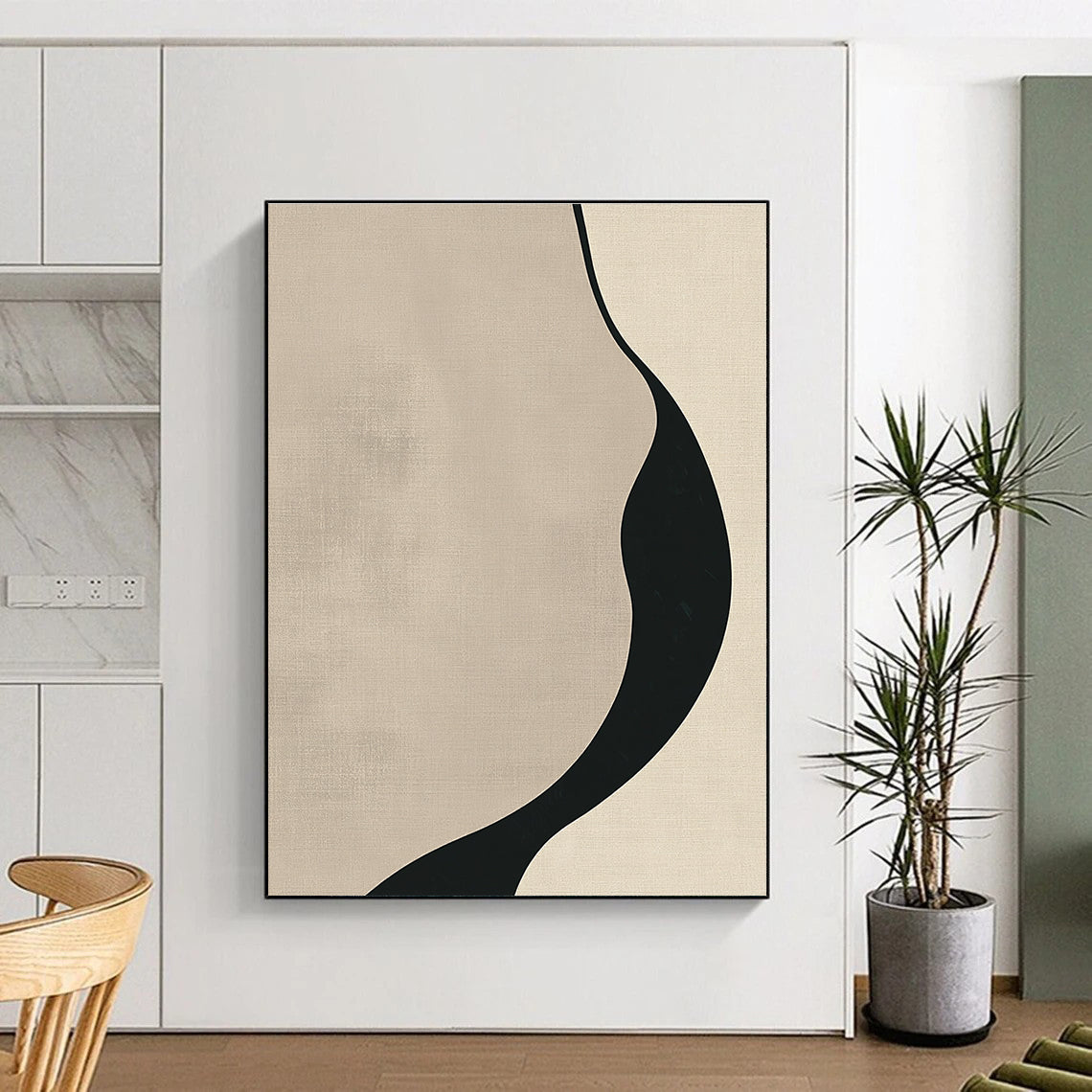 Curved Black and Beige Shape Abstract Painting for Monochrome - Themed Bedrooms GAB1364