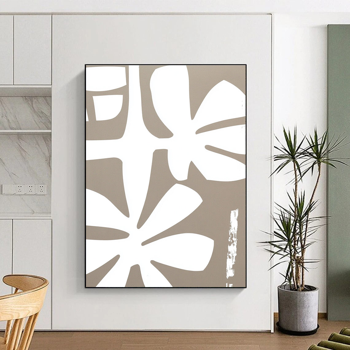 White Floral Shapes on Beige - Stylized Botanical Art GAB0401
