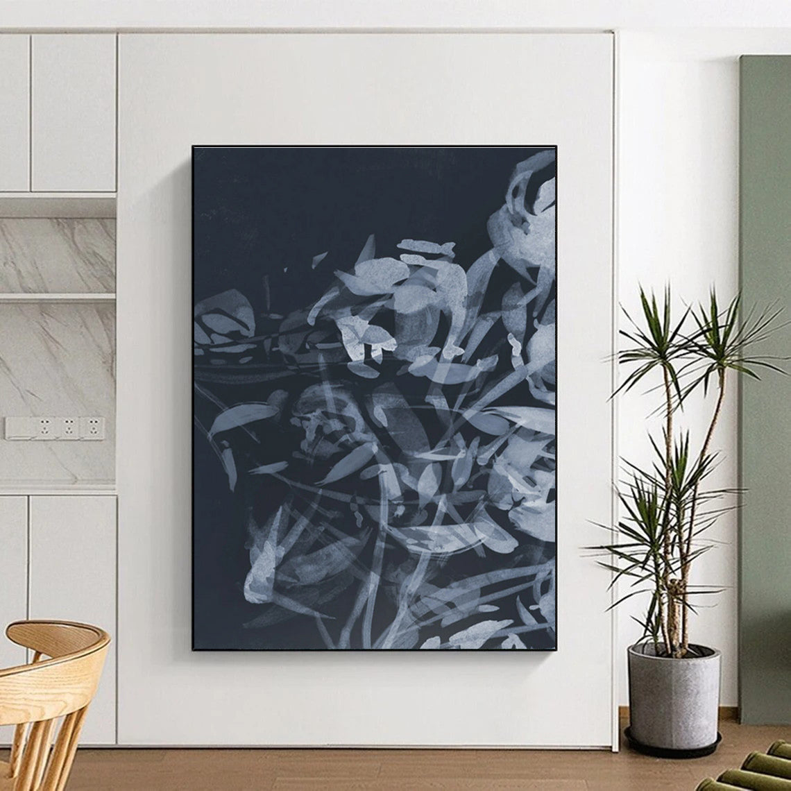 Elegant Monochromatic Floral Silhouette Abstract Painting for Sophisticated Spaces HENG240
